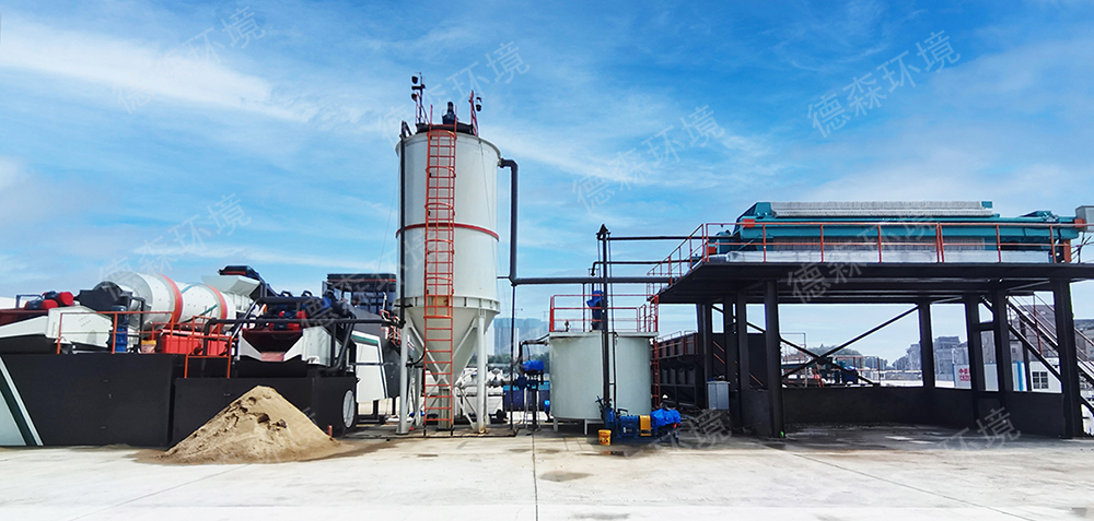 通溝污泥處理設(shè)備.jpg 通溝污泥處理設(shè)備